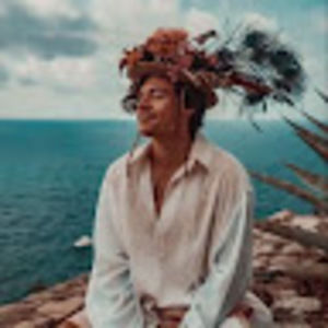 Meet your Posher, Amaya